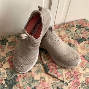 Skechers women’s stretch fit, ultra flex slip on